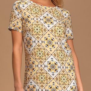 Lulu’s Yellow Print Shift Dress
